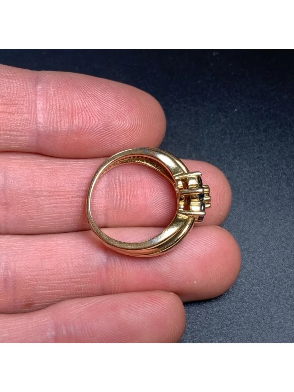 N/A sapphire gold